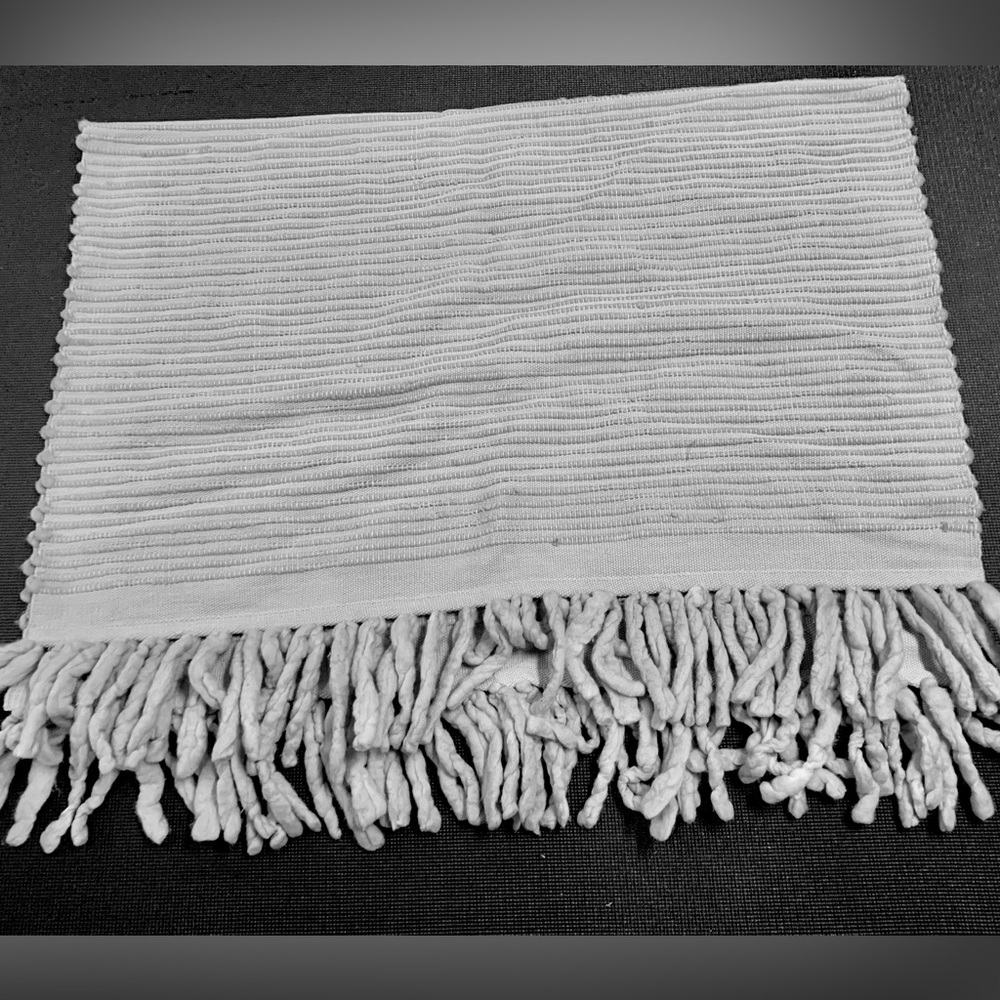 RARE Restoration Hardware Gray Merino Wool Heavy Fringe Throw 50 x 70 - Picture 2 of 6